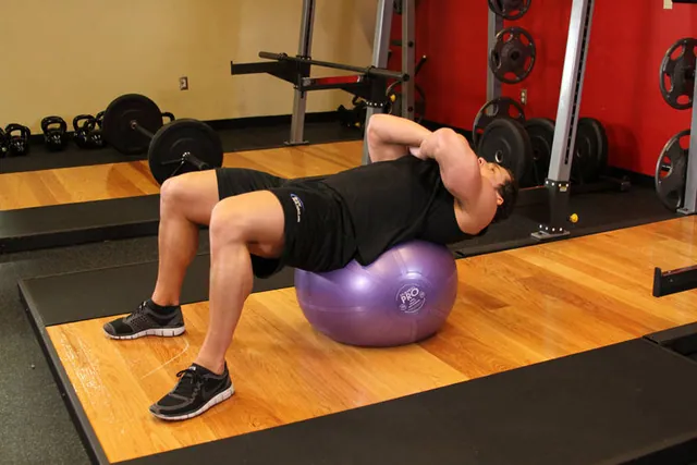 Crunch con fitball