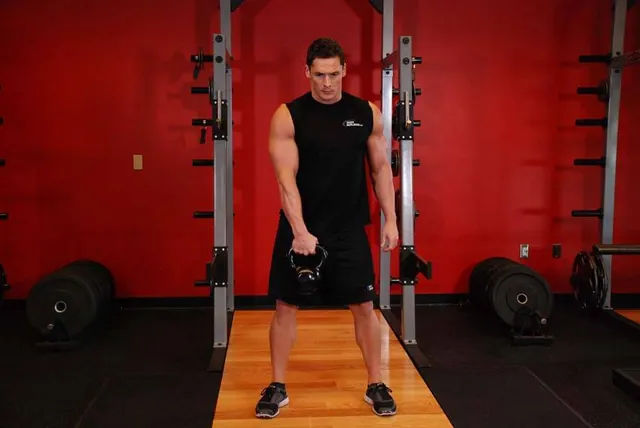 Cargada desde suspensión con kettlebell