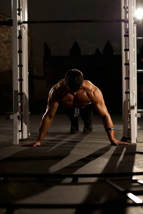 Push-Up Wide