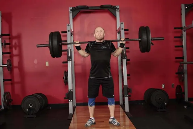 Push press tras la nuca